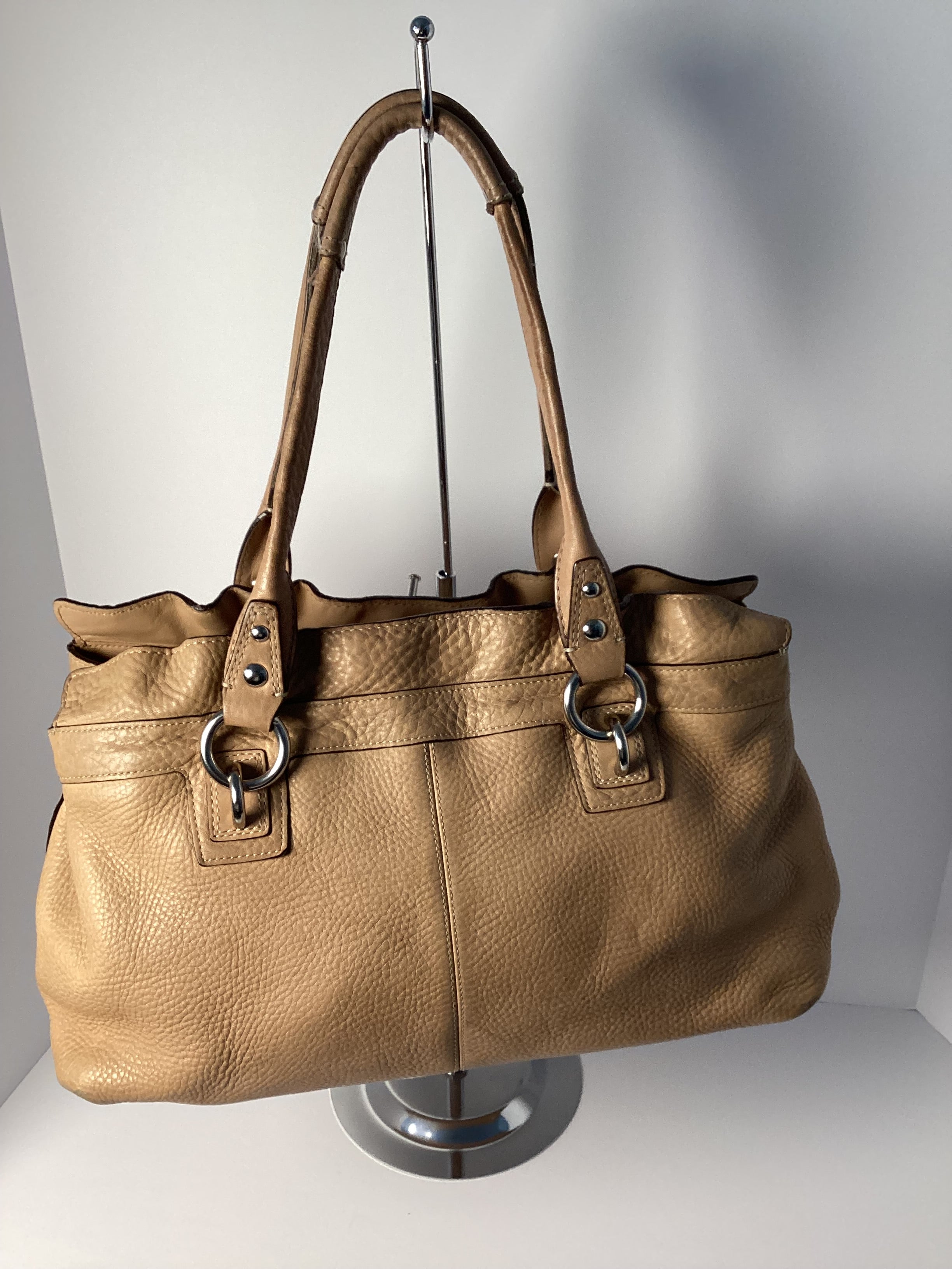 COACH LEATHER HANDBAG TAN