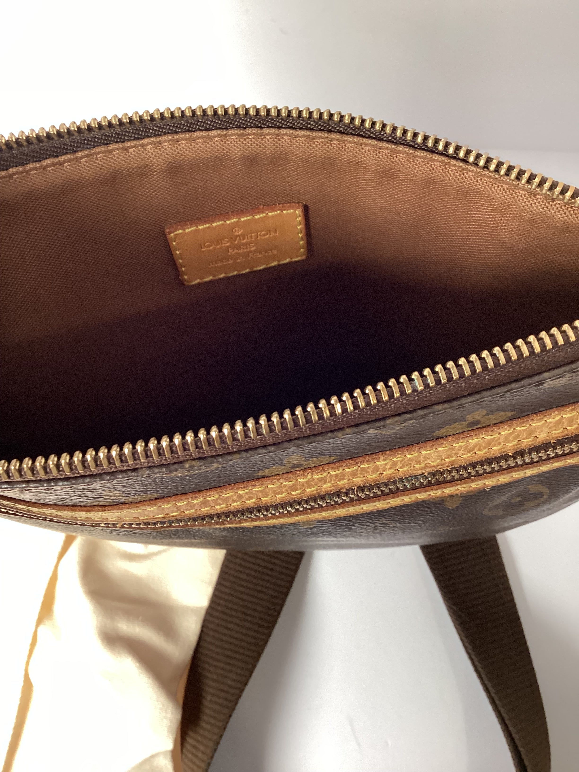 Louis Vuitton Monogram Pochette Bosphore GM Crossbody