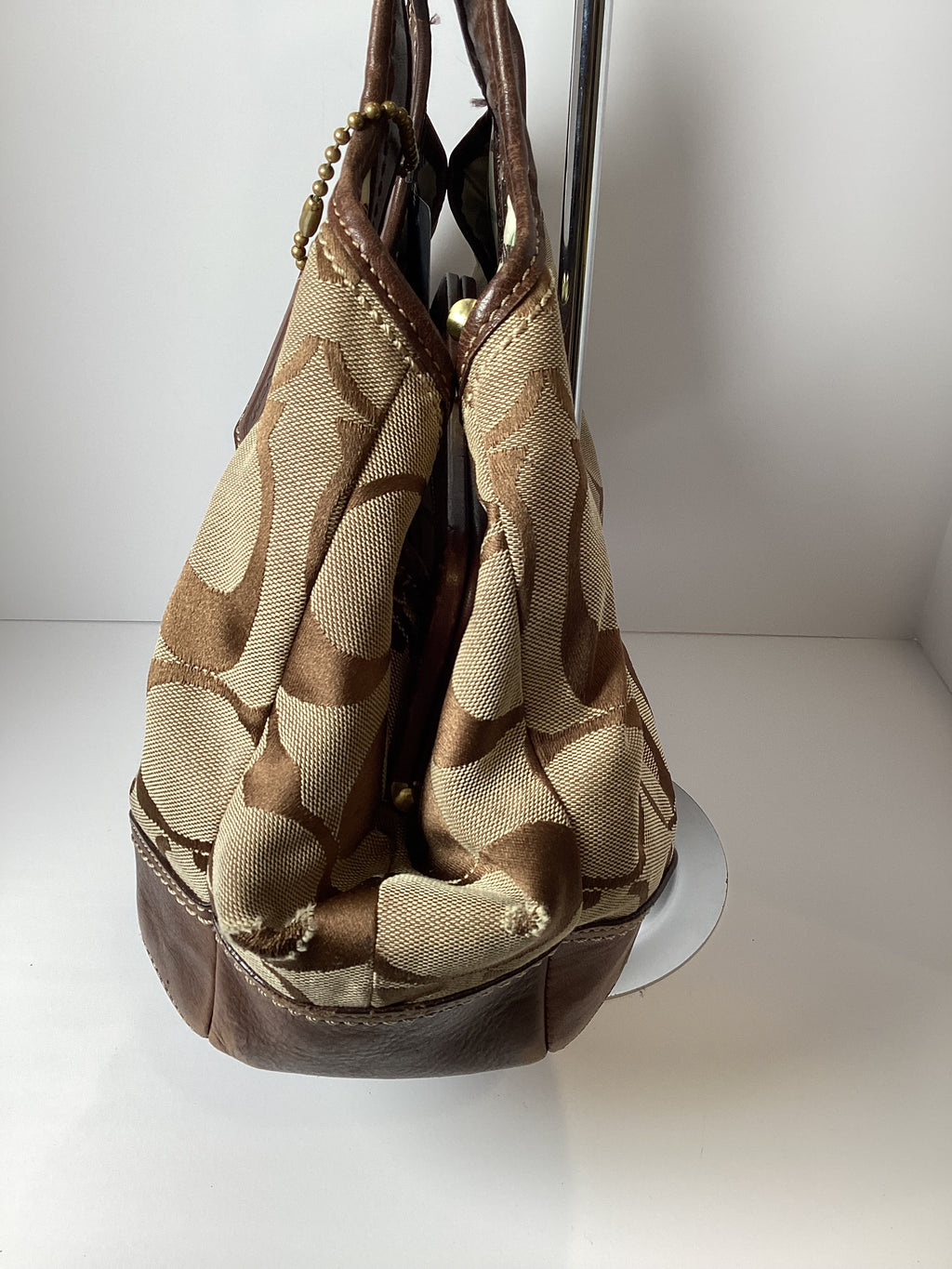 COACH VINTAGE KISSLOCK CC HANDBAG