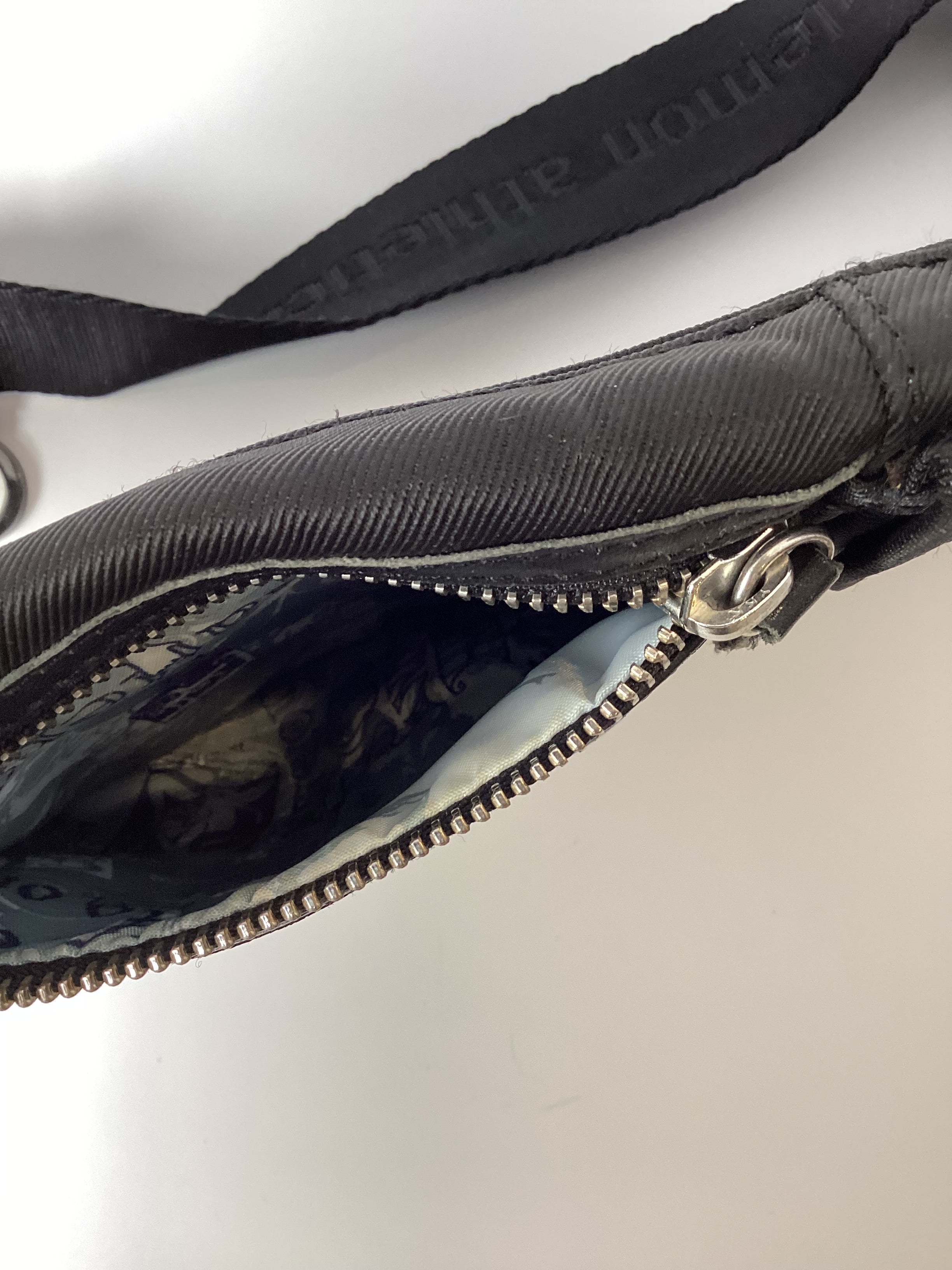 LULULEMON BLACK BELTT BAG CANVAS