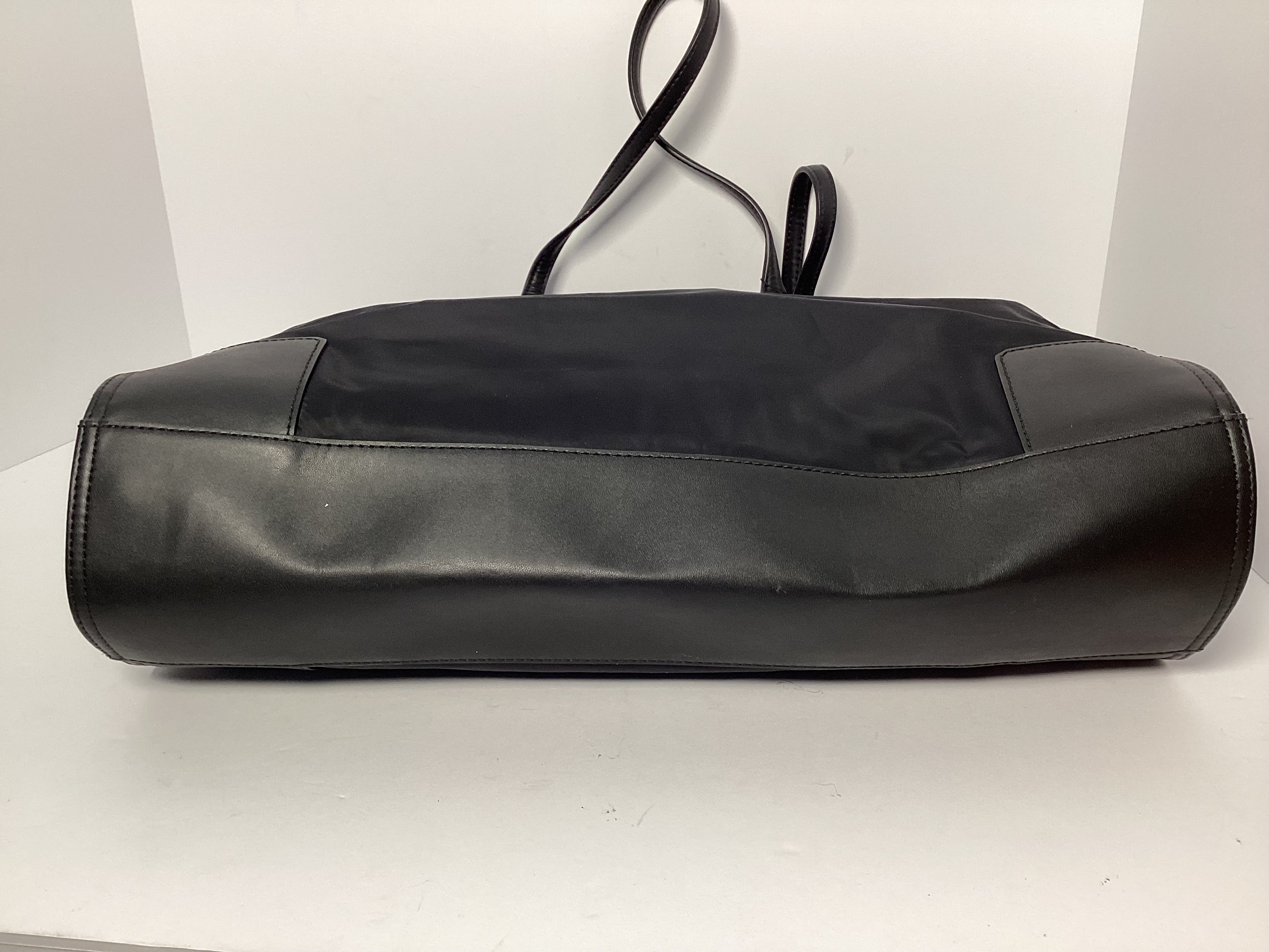 TORY BURCH BLACK NYLON TOTE