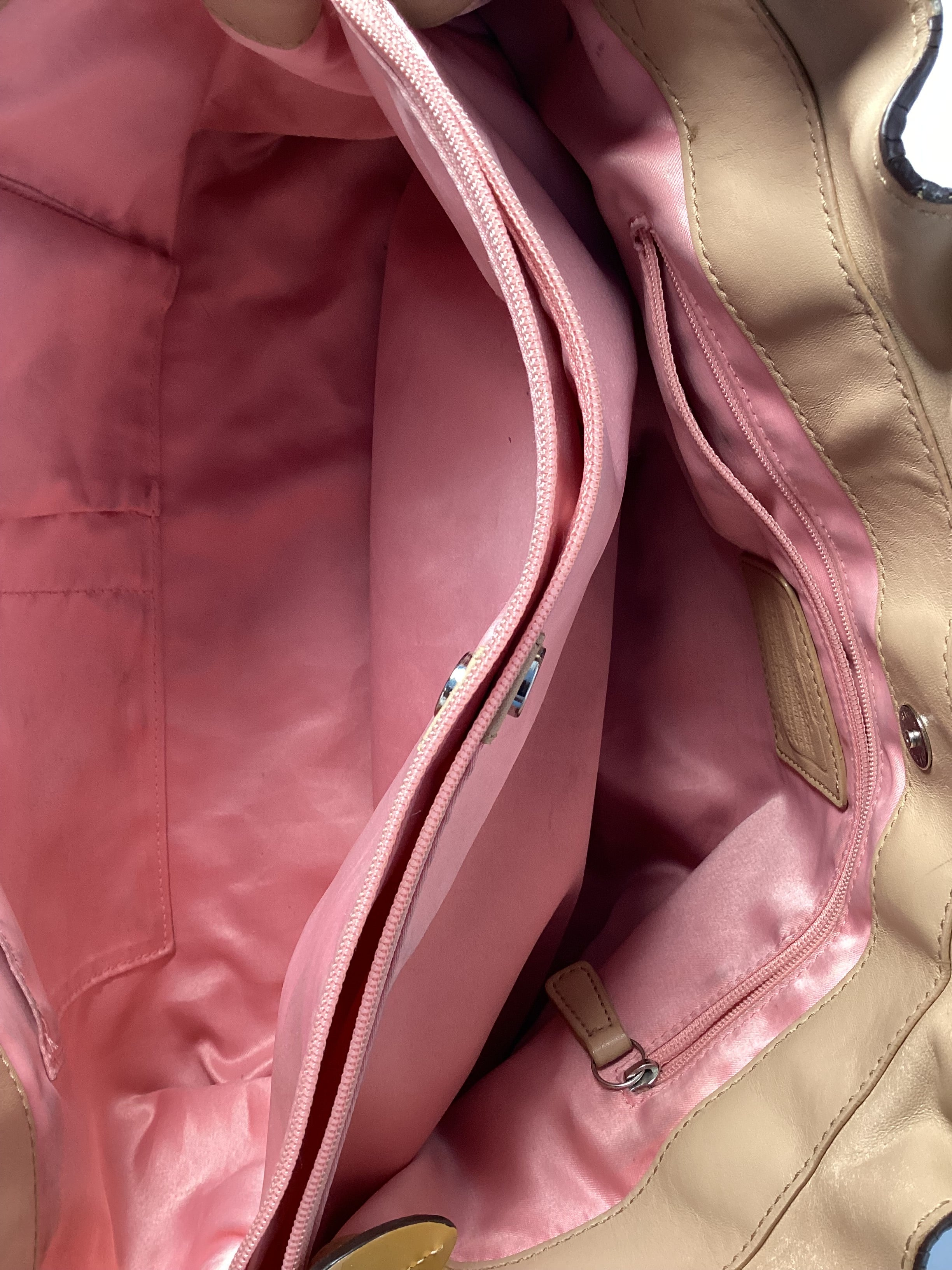 COACH LEATHER HANDBAG TAN