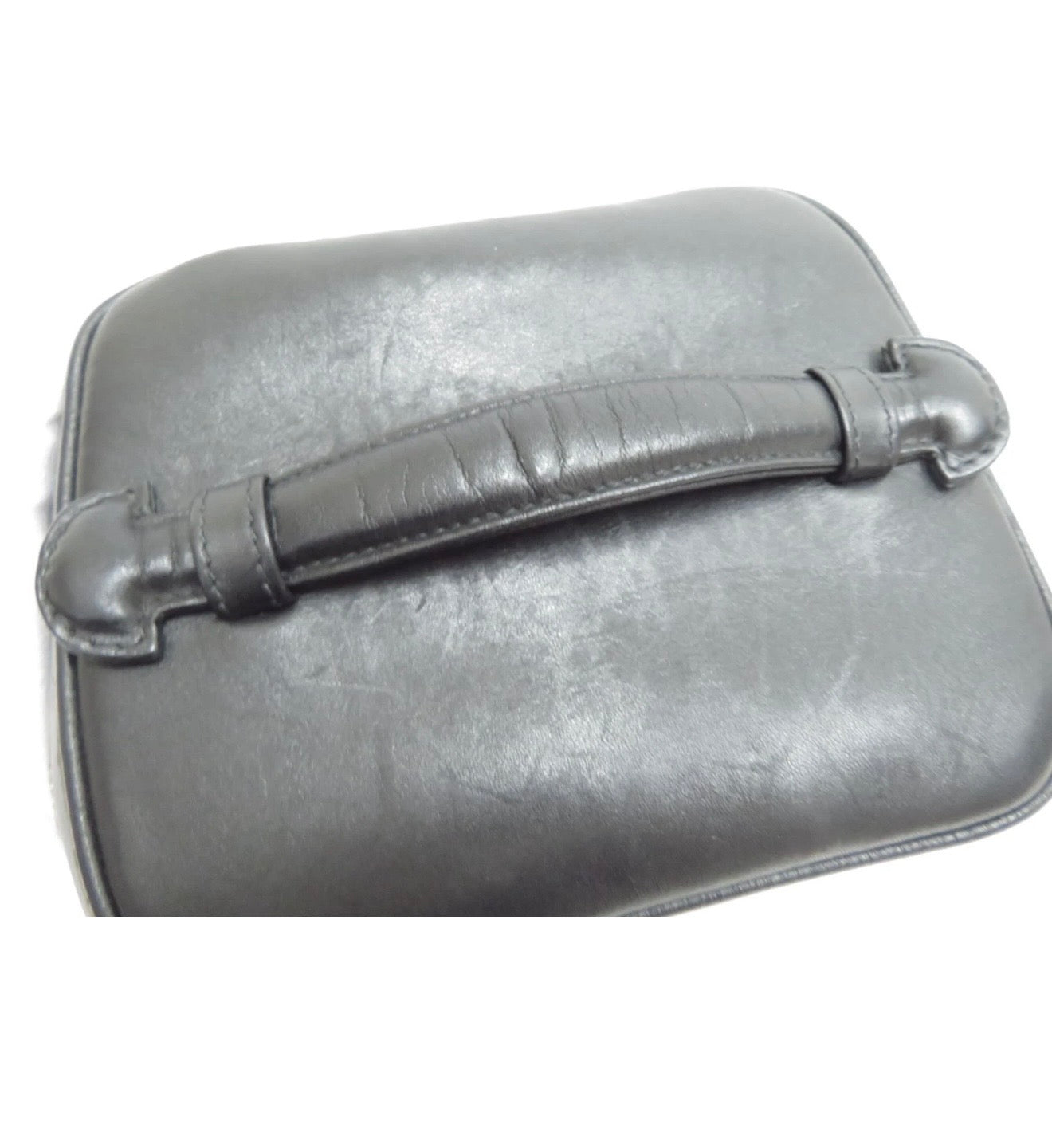 Authentic CHANEL Bicolore Leather Cosmetic Pouch Vanity Bag