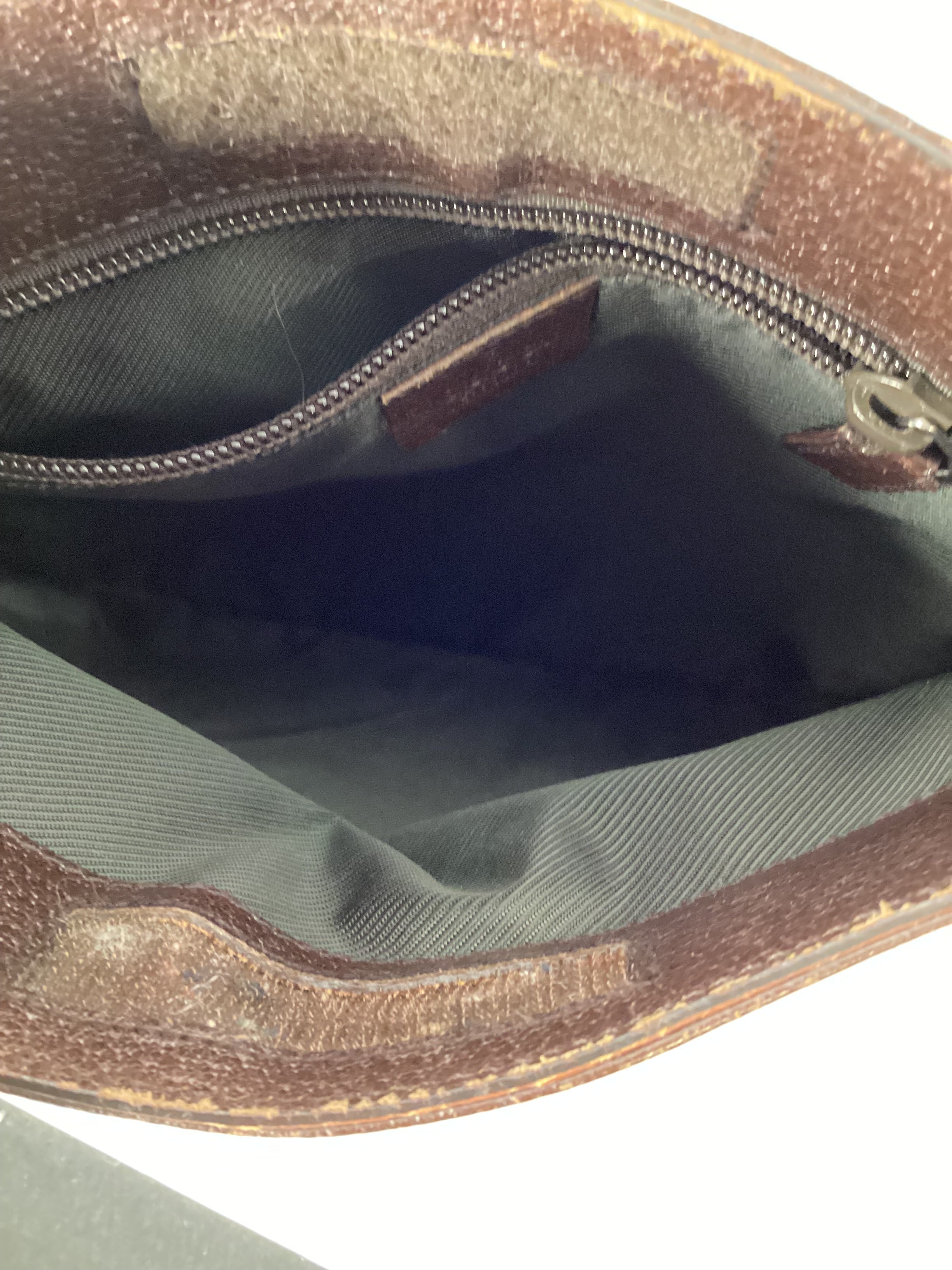 Gucci GG Canvas Slim Messenger Bag