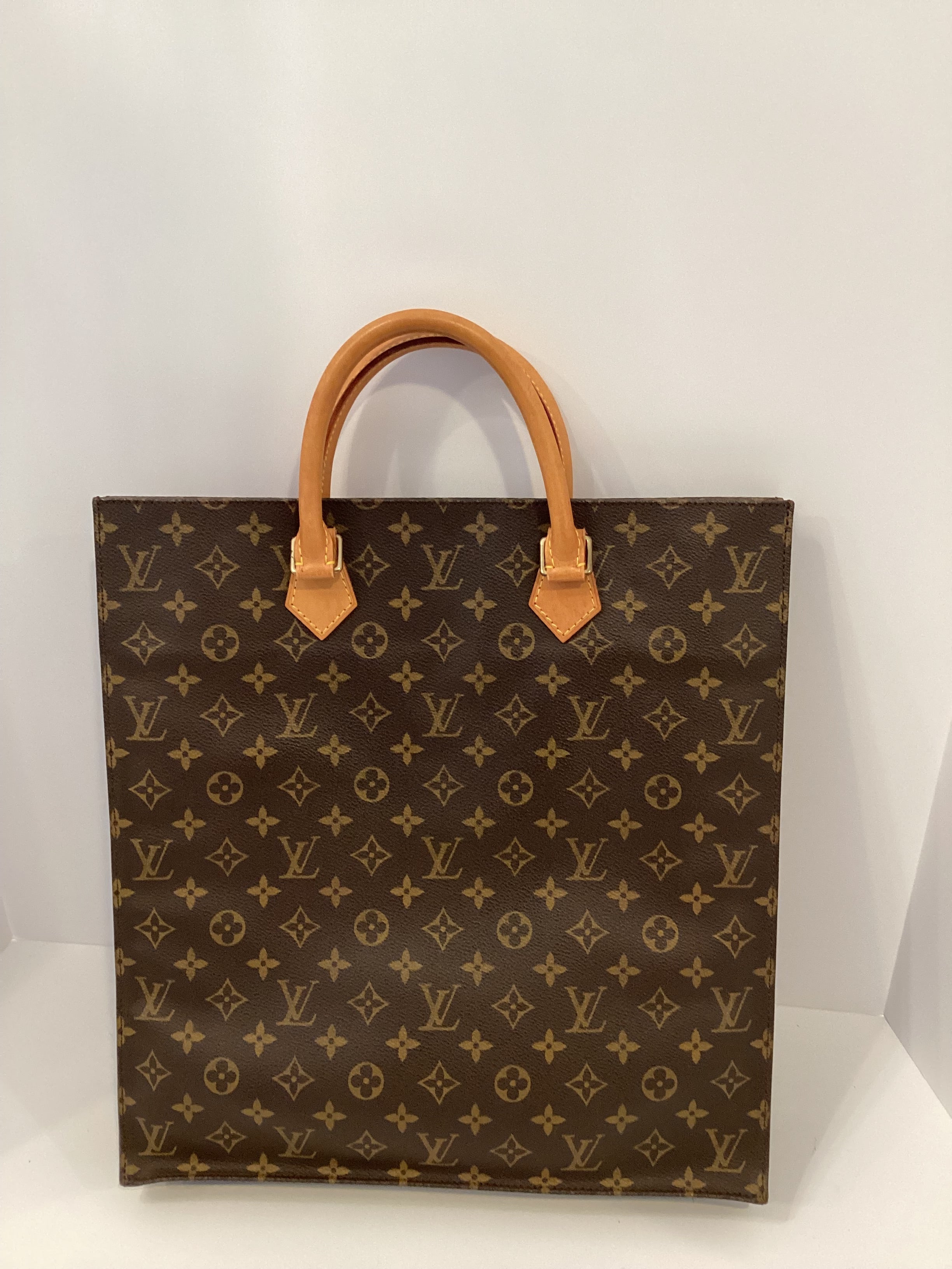 Louis Vuitton Monogram Sac Plat