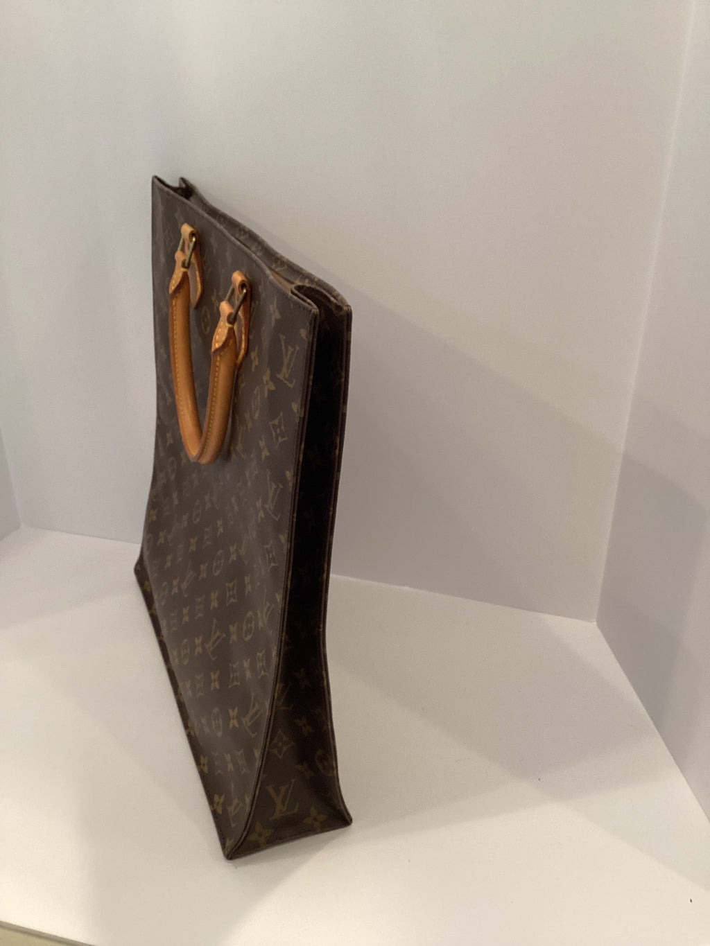 Louis Vuitton Monogram Sac Plat