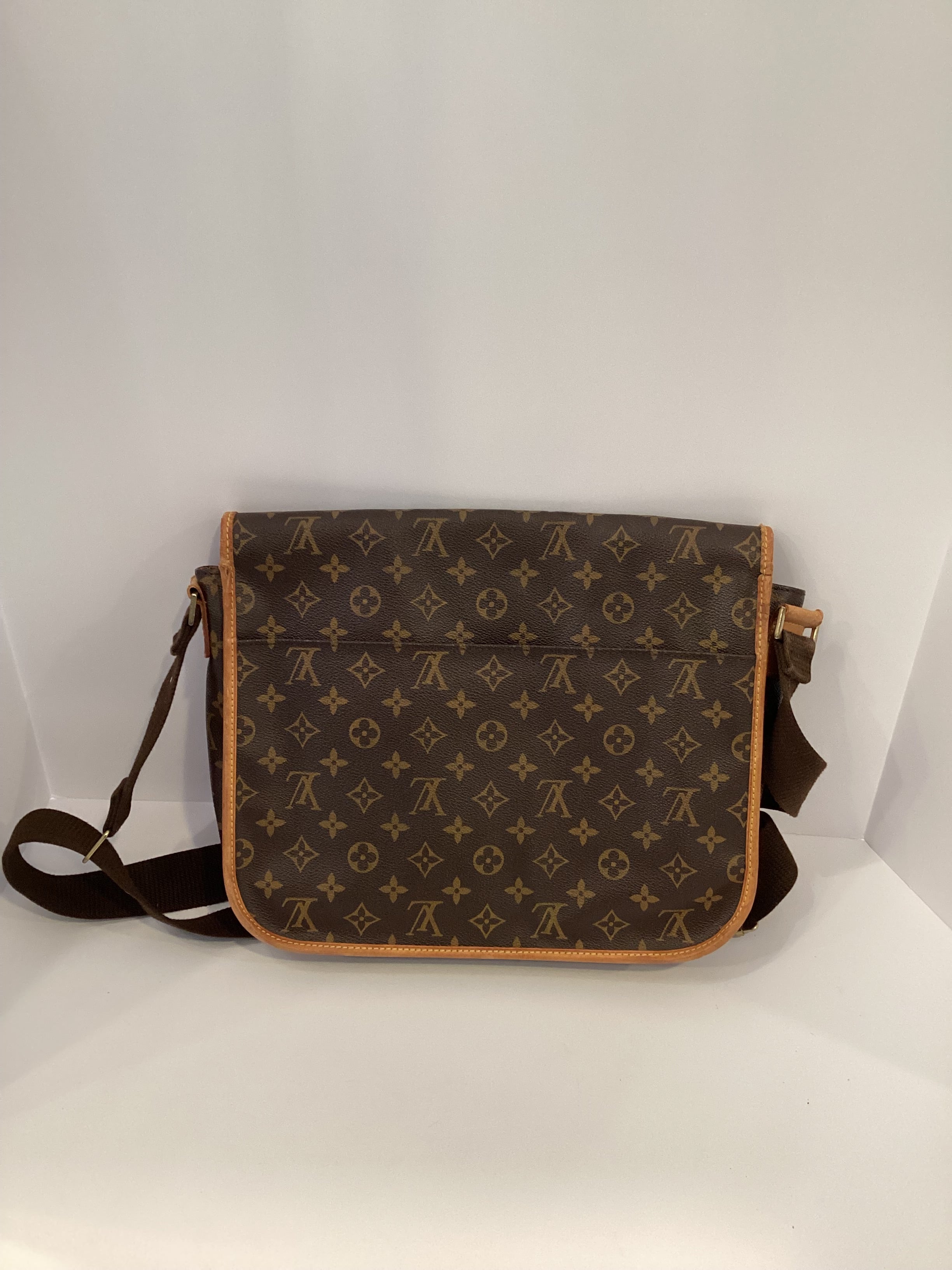 Louis Vuitton Monogram Bosphore GM Messenger Bag