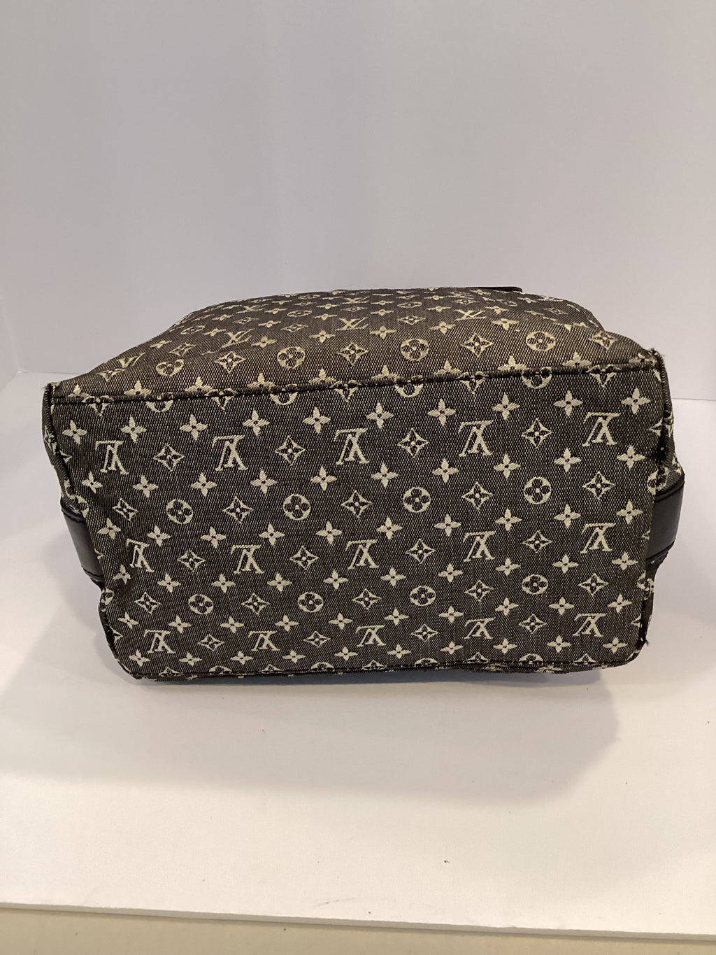 Louis Vuitton Mini Lin Sac Marie-Kate