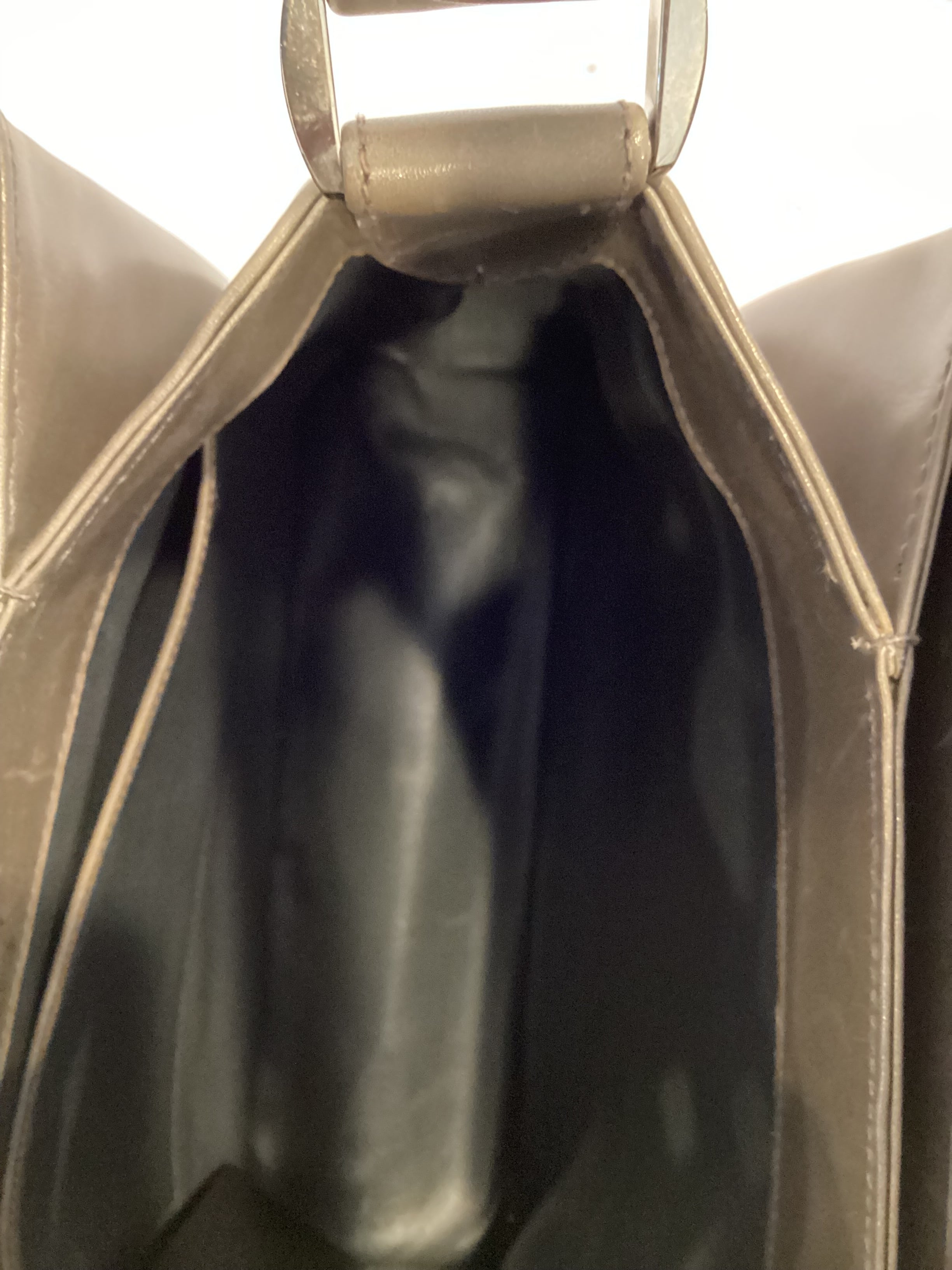 Gucci Grey Turnlock Handbag