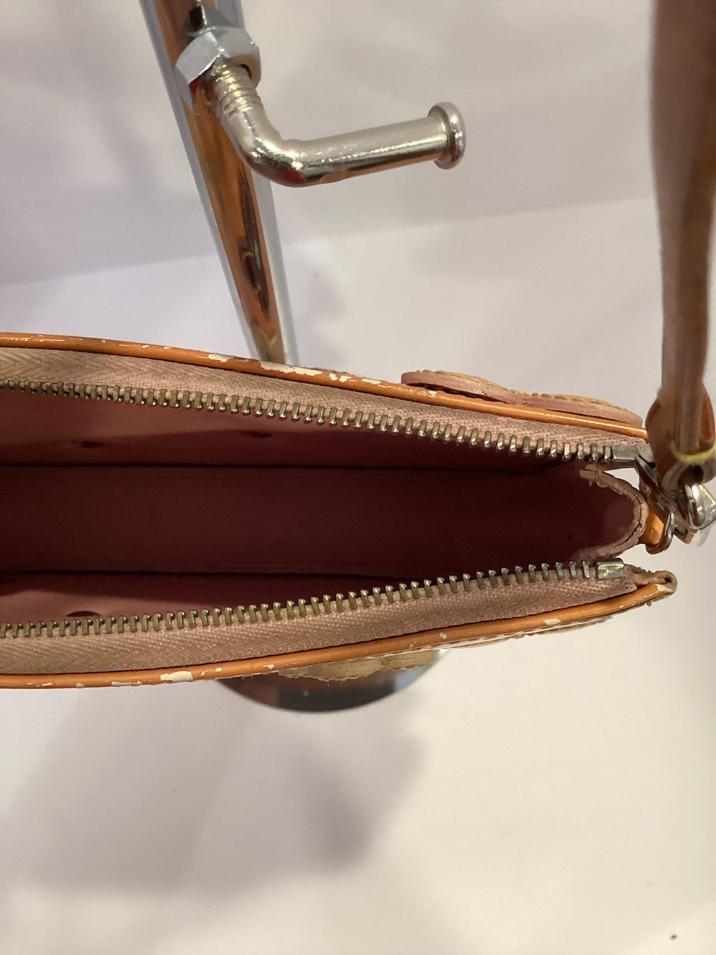 Louis Vuitton Lexington Pochette