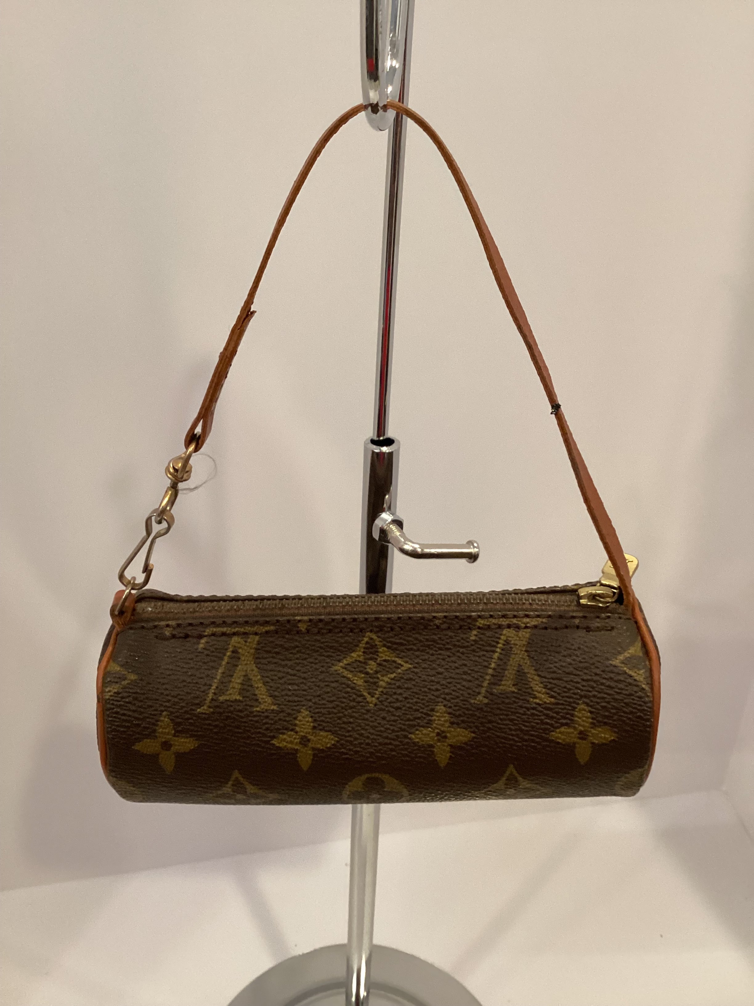 LOUIS VUITTON Monogram Papillon Pouch