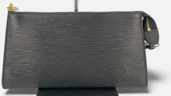 Louis Vuitton Epi Black Pochette
